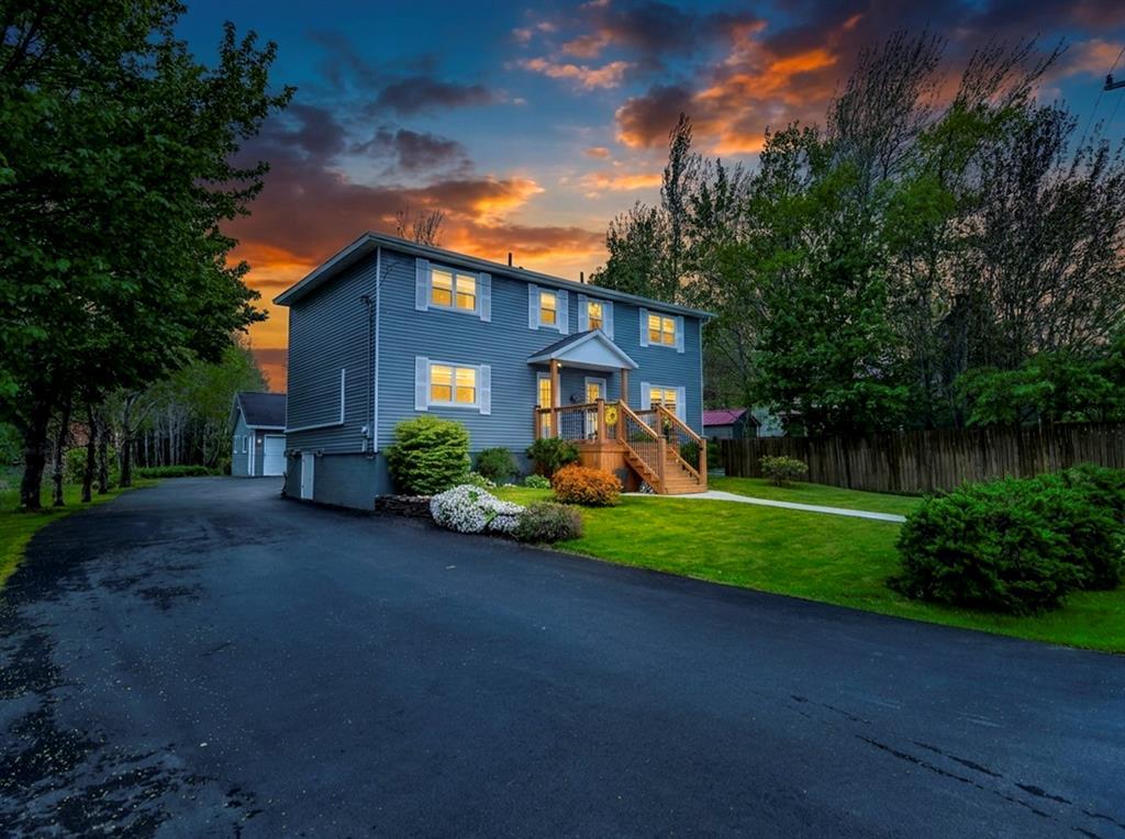 35 Crossroads Road, Carbonear, NL - Outdoor