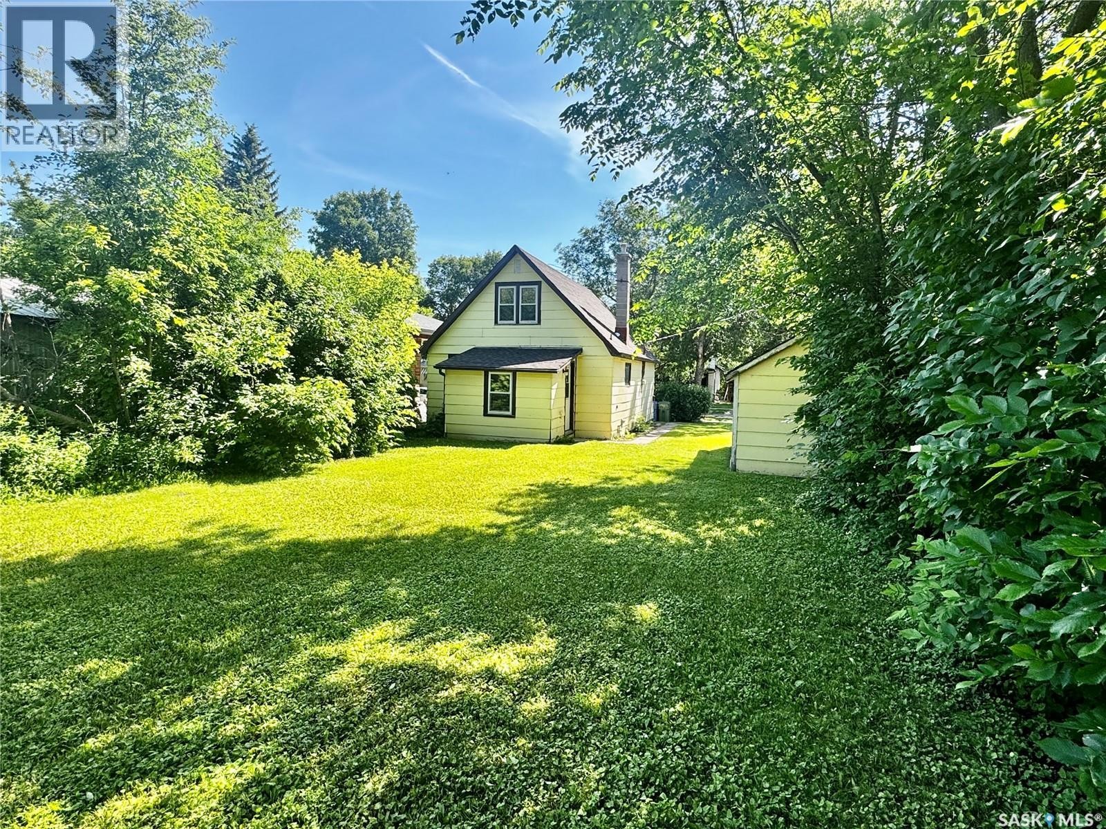 262 Third Avenue N, Yorkton, SK