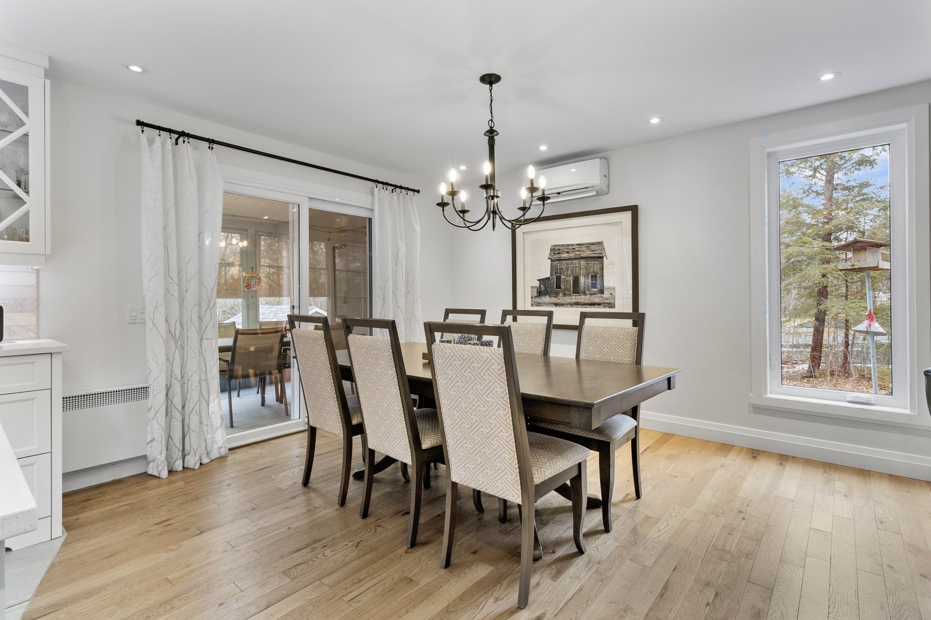 Dining Room - 230 Rue René, Magog, QC