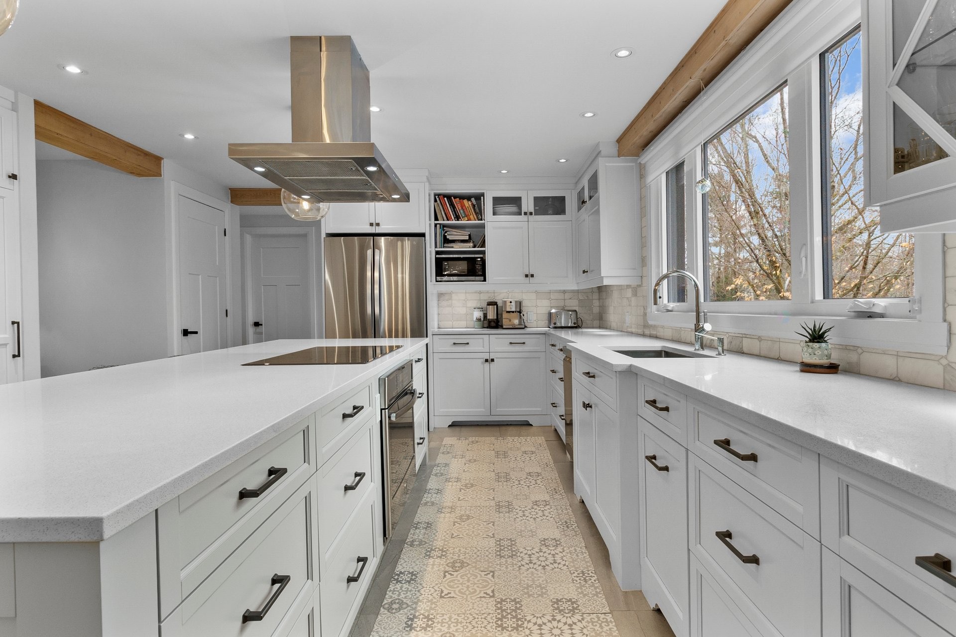 Kitchen - 230 Rue René, Magog, QC