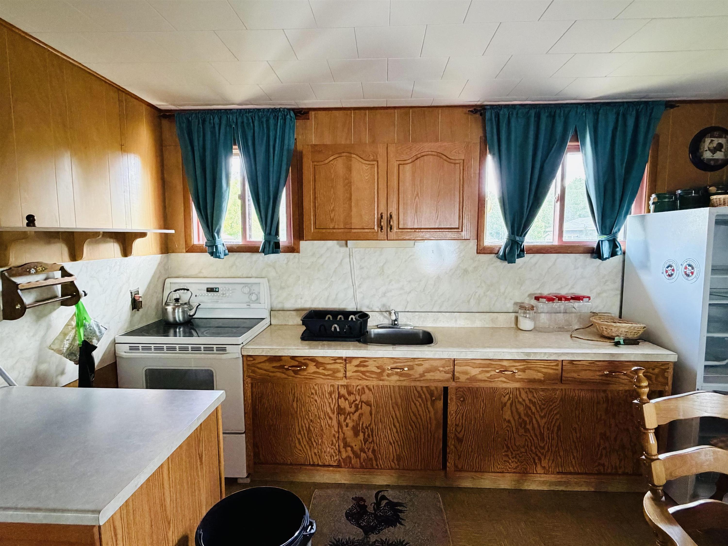 224 Lakeshore Drive, Ignace, ON
