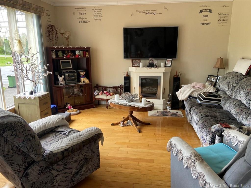 209 Principale St, Sainte-Anne-De-Madawaska, NB