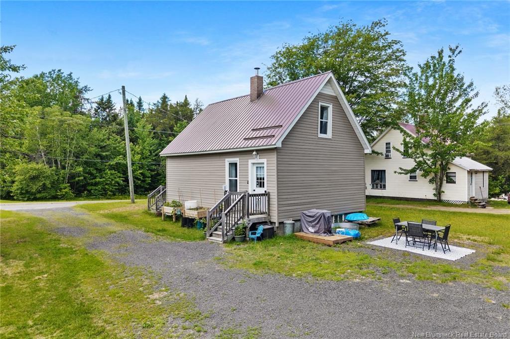 72 Mcleod Ave, Chipman, NB