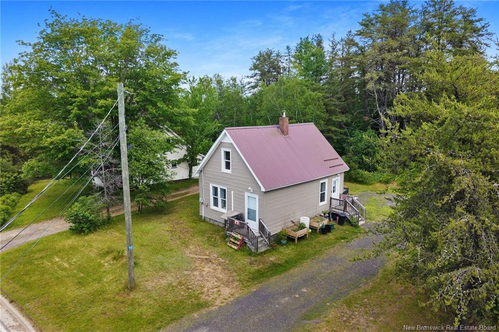 72 Mcleod Ave, Chipman, NB
