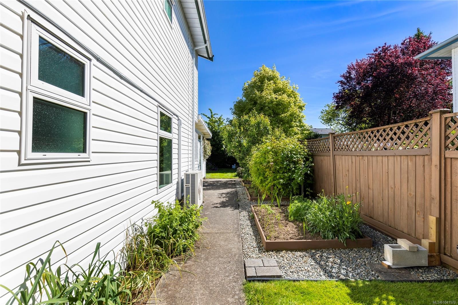 5979 Devon Pl, Nanaimo, BC