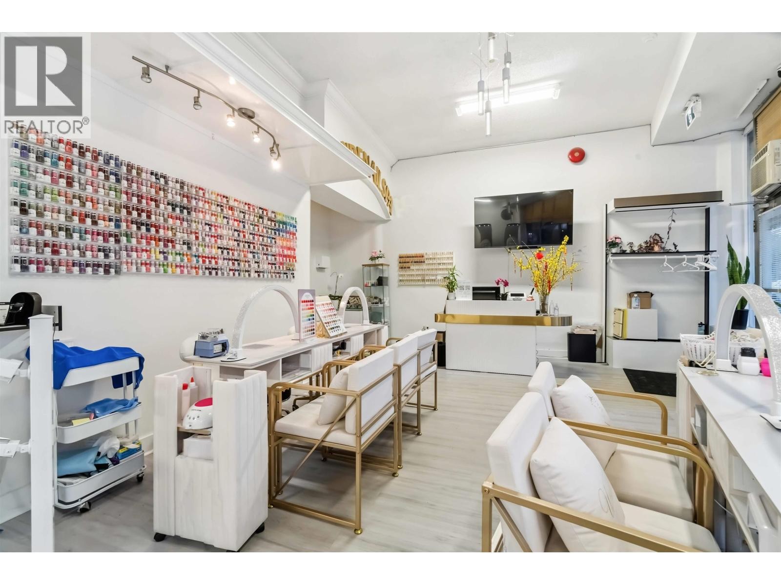 3122 Oak Street, Vancouver, BC
