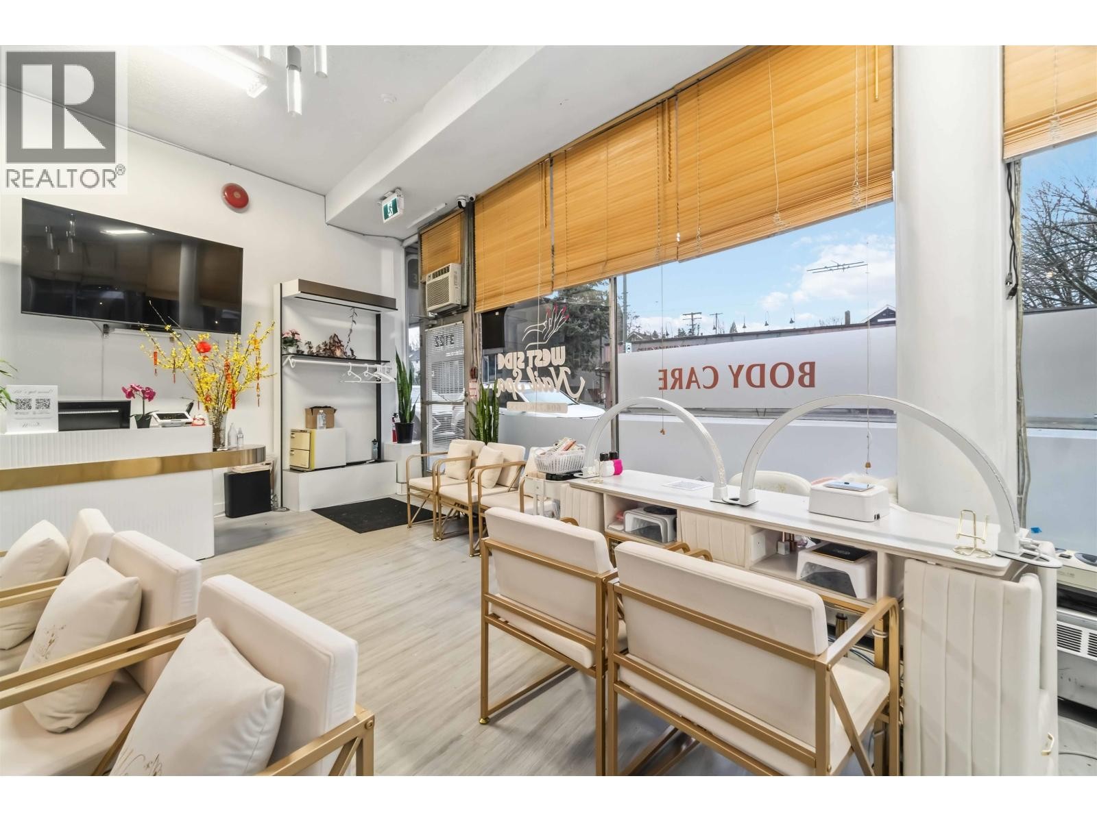 3122 Oak Street, Vancouver, BC