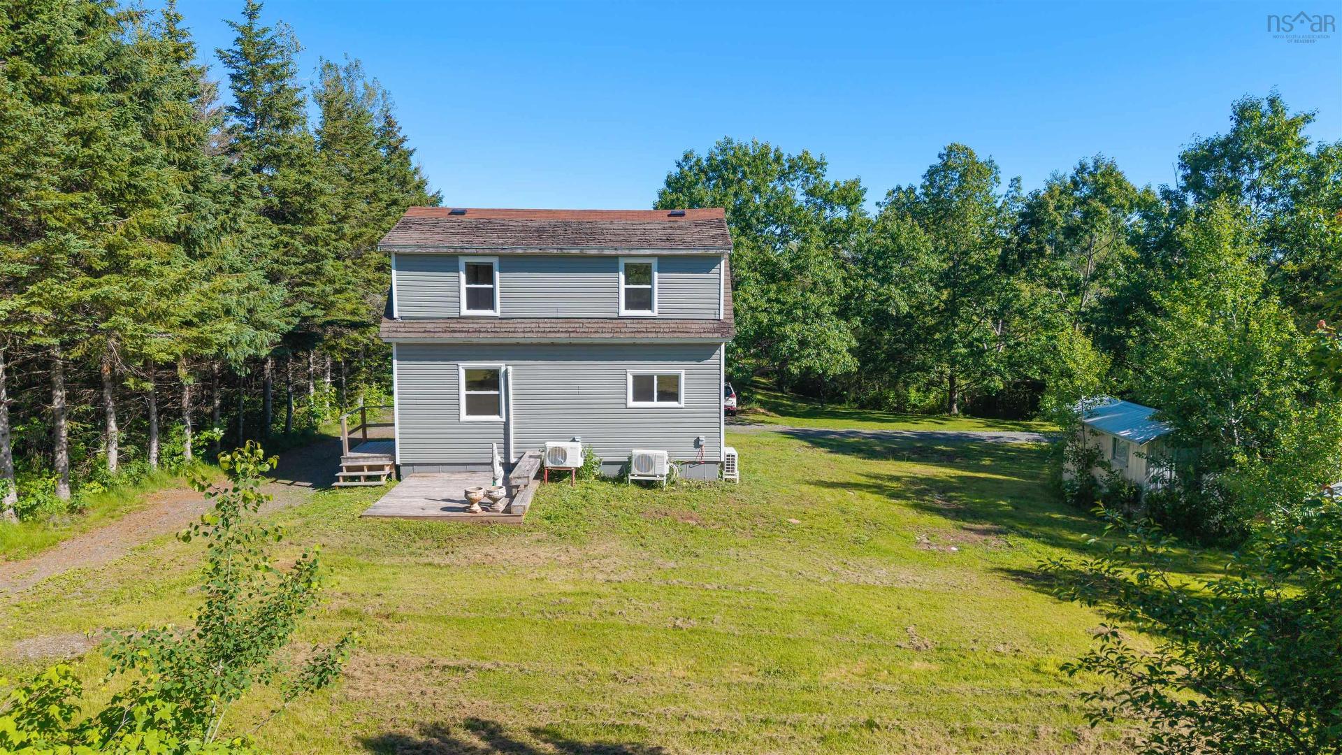 13734 Highway 6, Wallace, NS