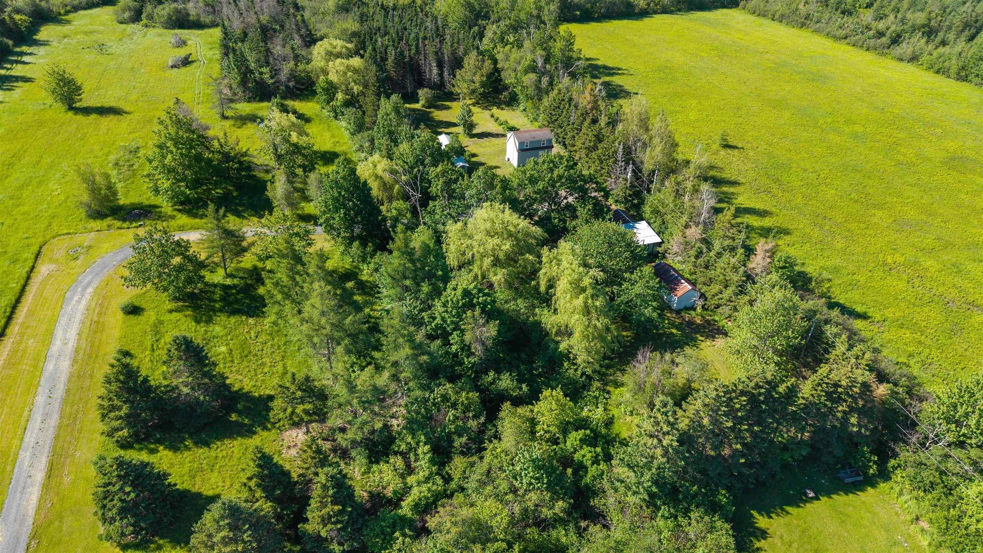 13734 Highway 6, Wallace, NS