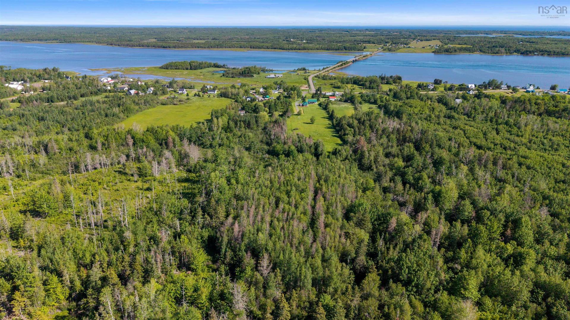 13734 Highway 6, Wallace, NS