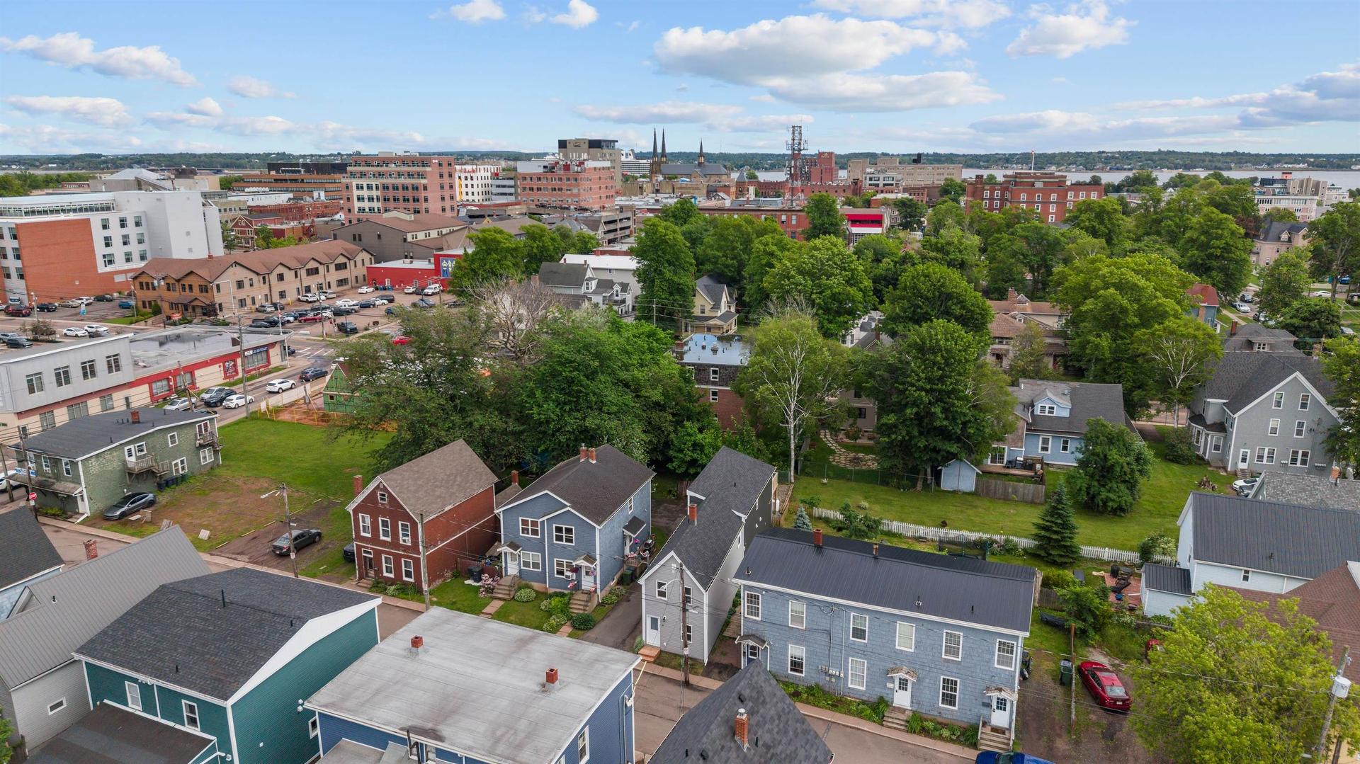 10 Chestnut Street, Charlottetown, PE