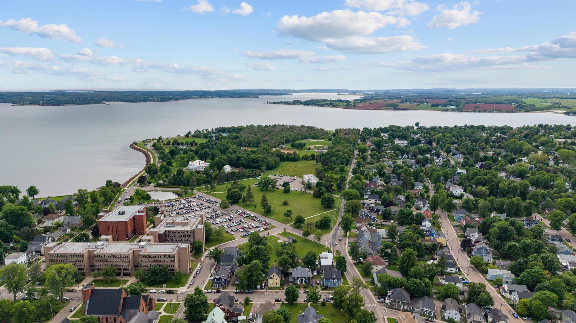 10 Chestnut Street, Charlottetown, PE