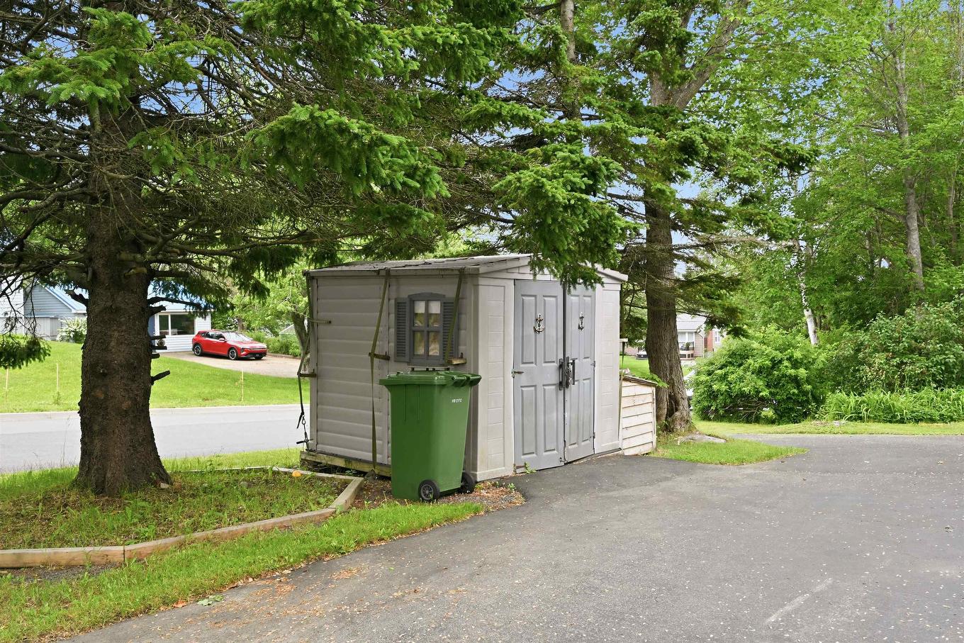 13 Brigadoon Avenue, Dartmouth, NS