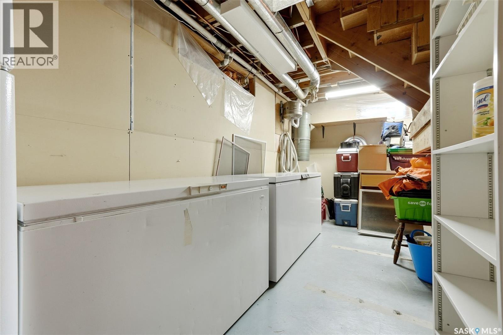 1202 Catley Bay N, Regina, SK