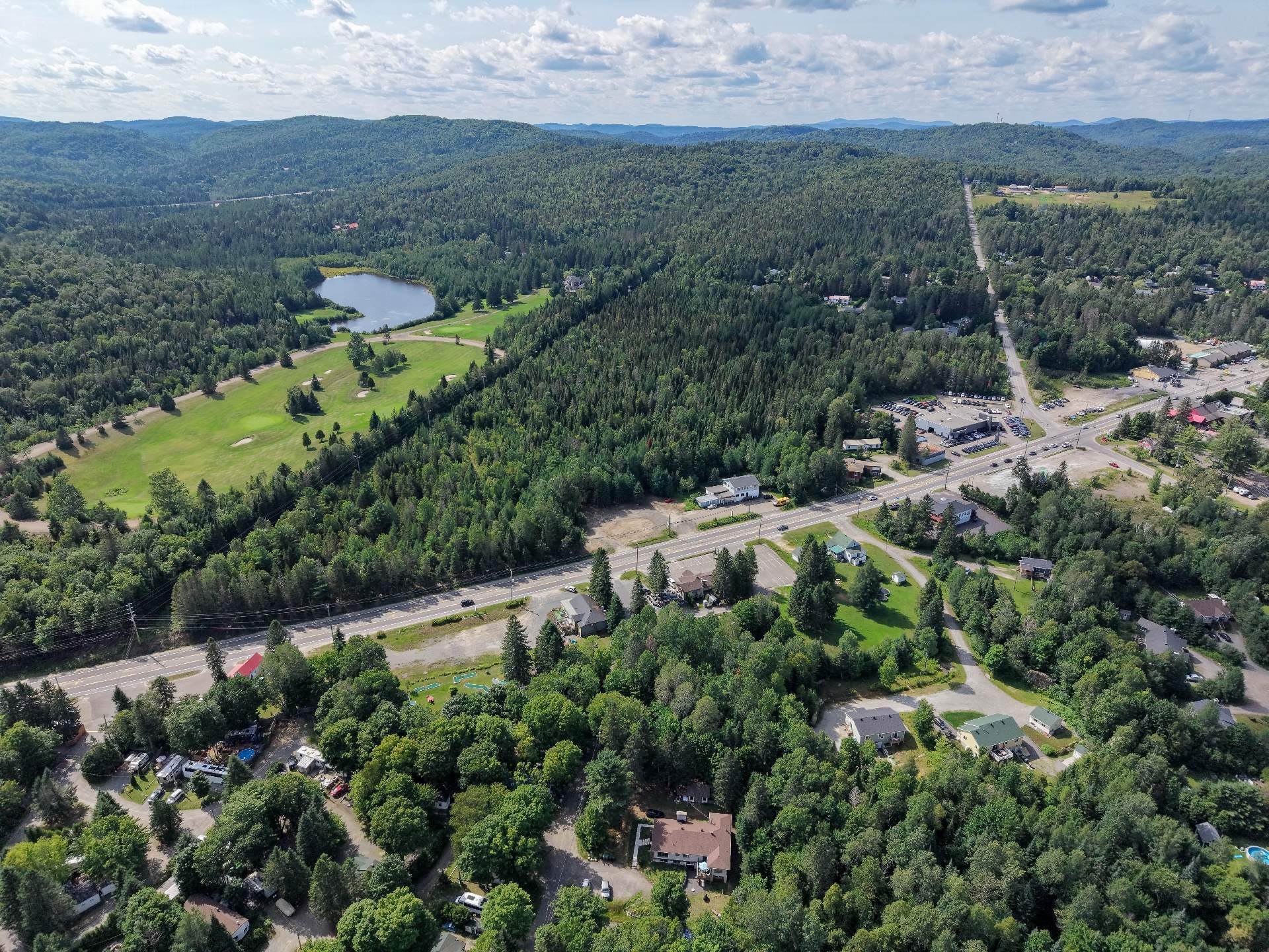 Photo aérienne - Route 117, Val-David, QC