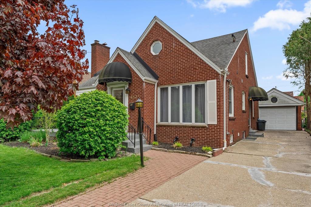 Lower Unit-4531 Pleasant Place, Windsor, ON