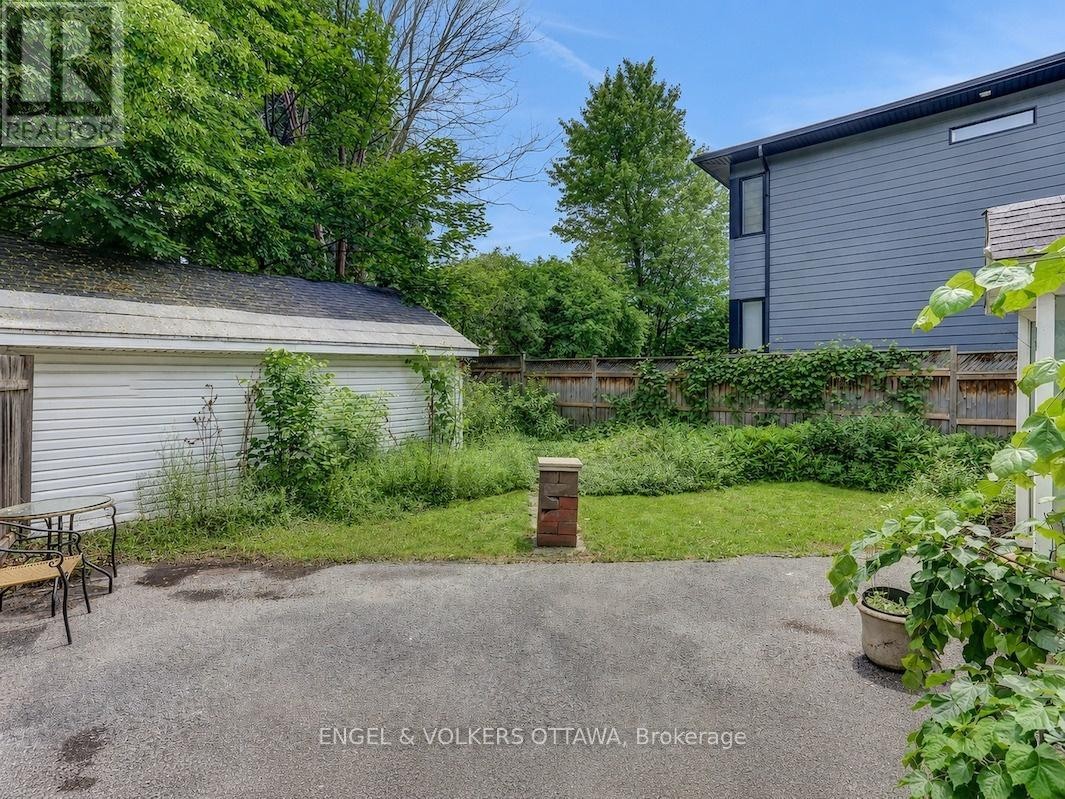 229 Daniel Avenue, Ottawa, ON