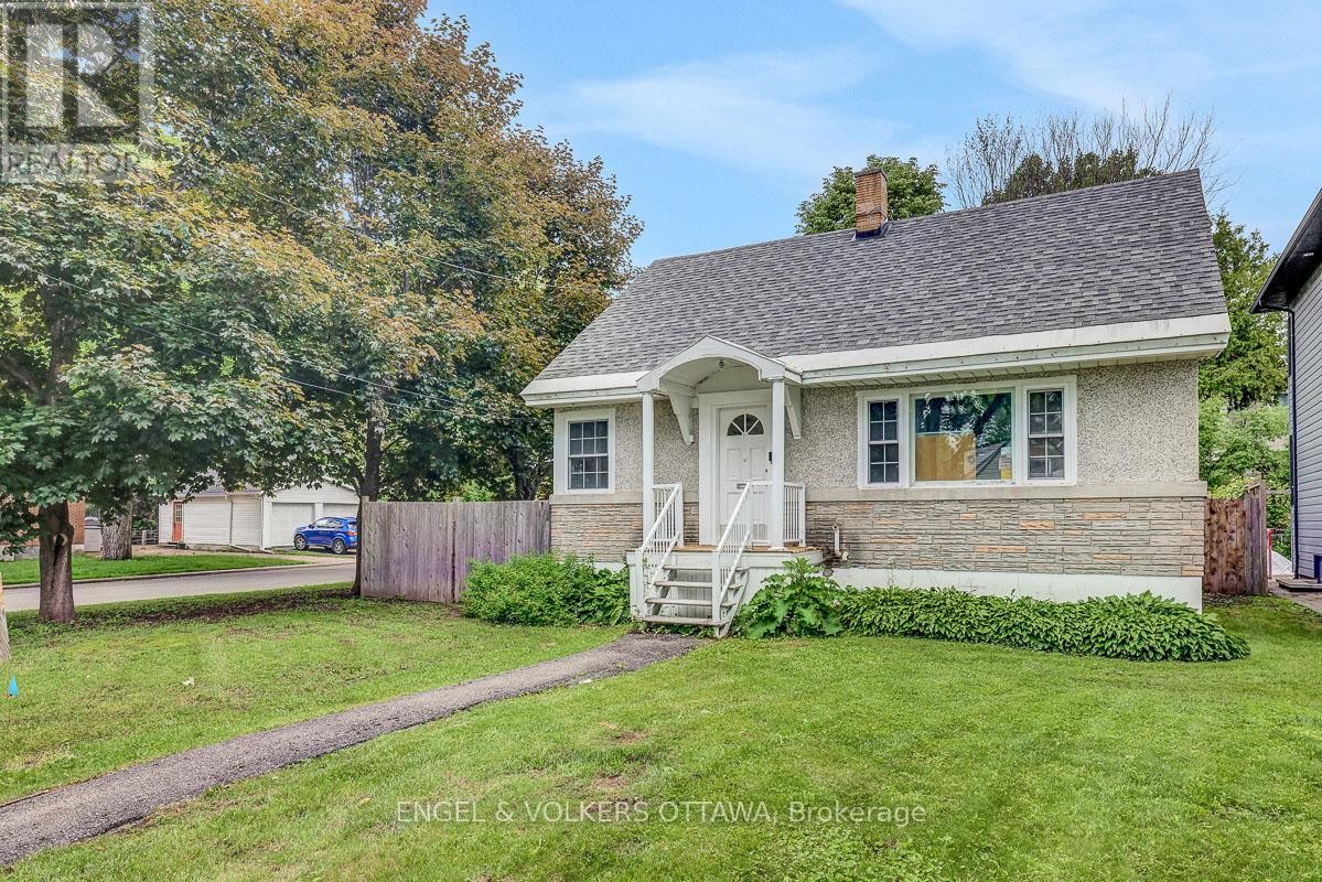 229 Daniel Avenue, Ottawa, ON
