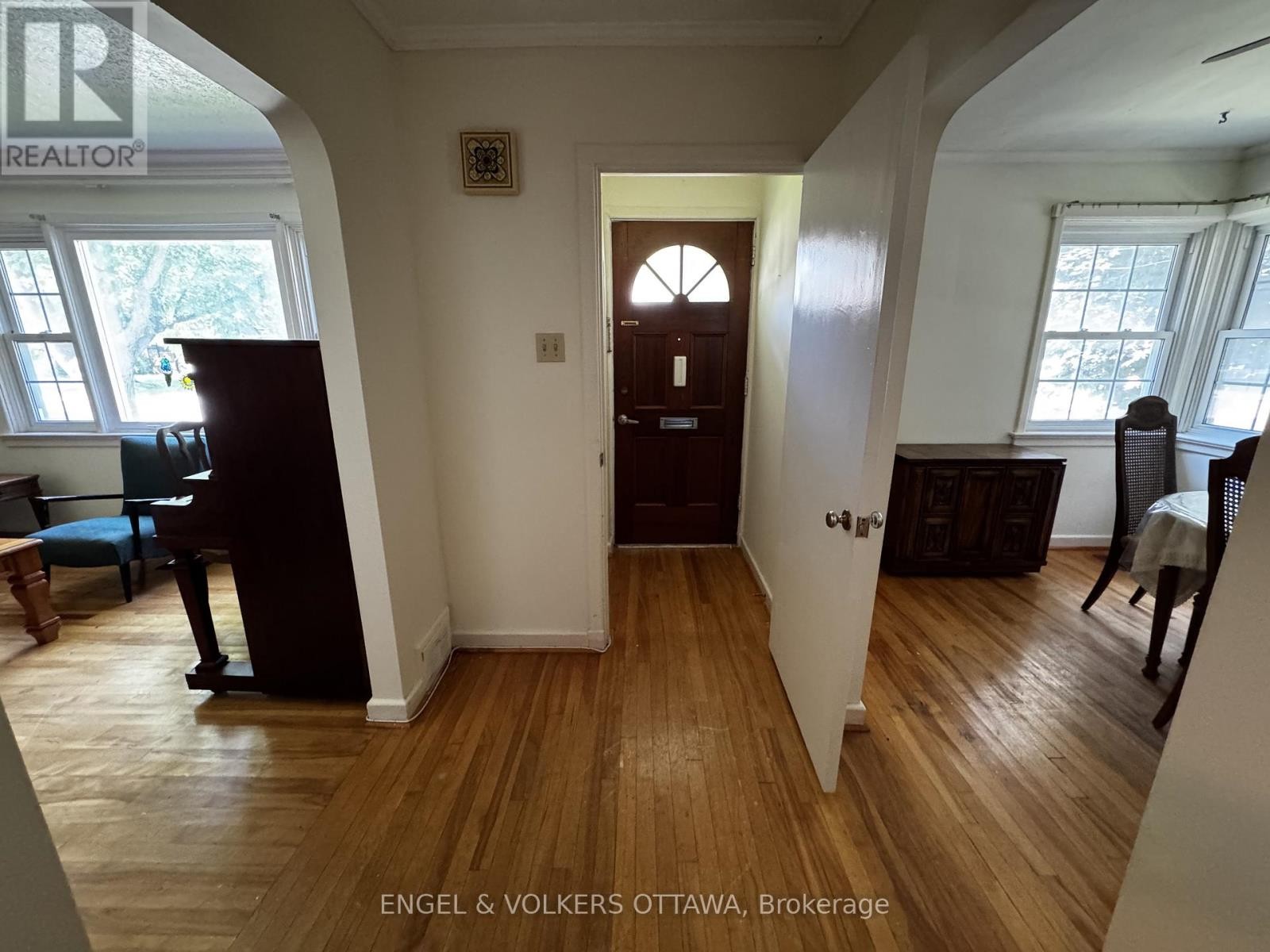 229 Daniel Avenue, Ottawa, ON