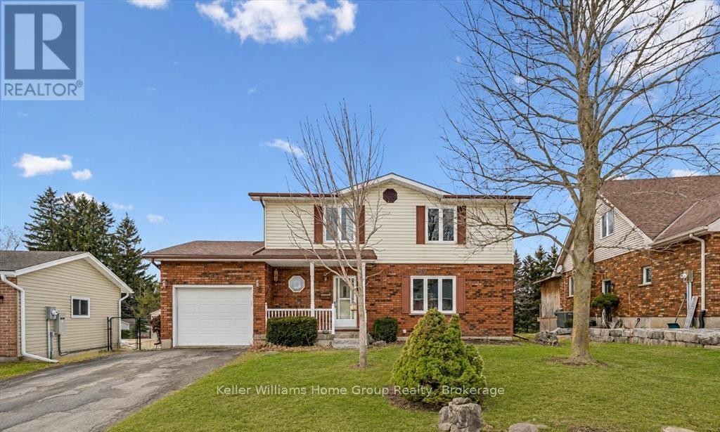 28 Edward Street, Mapleton, ON
