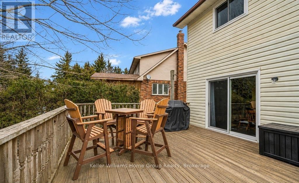 28 Edward Street, Mapleton, ON
