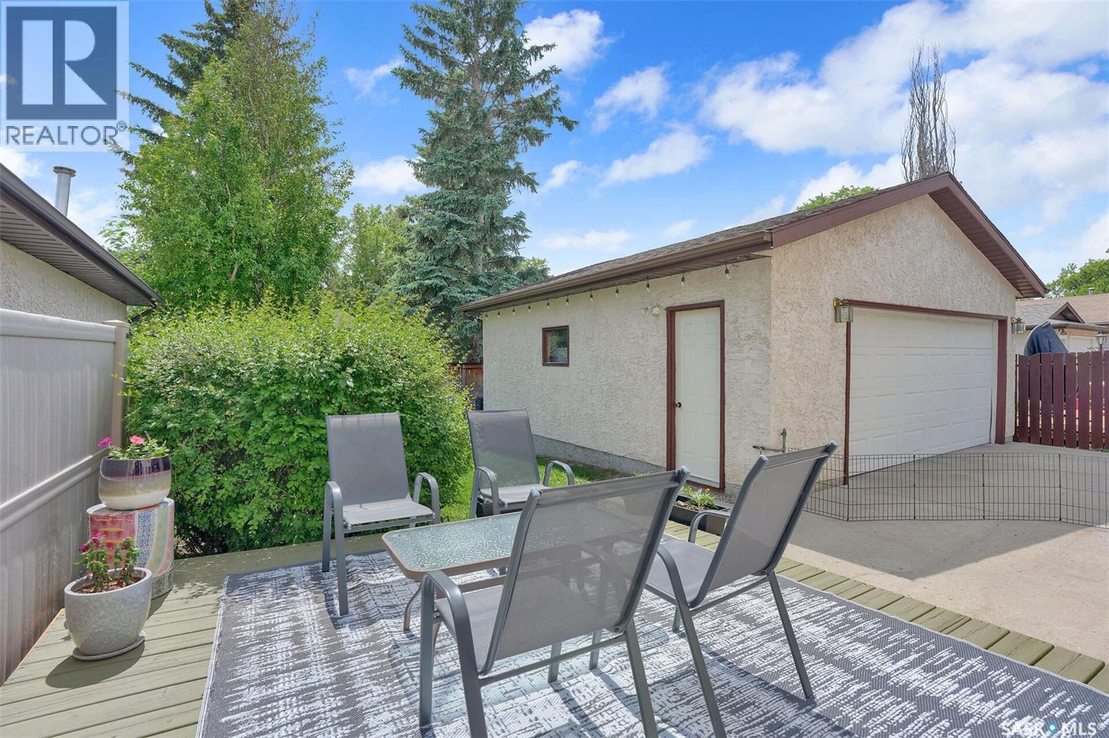 785 Bard Crescent N, Regina, SK