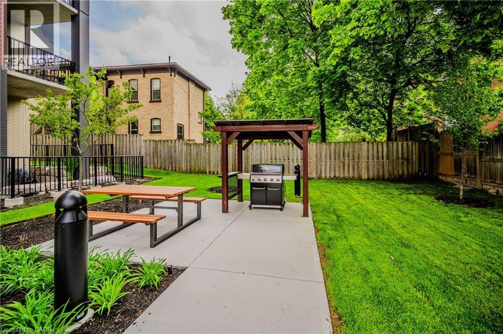 Amenity - Courtyard & Community BBQ - 24 Union Street E Unit# 103, Waterloo, ON