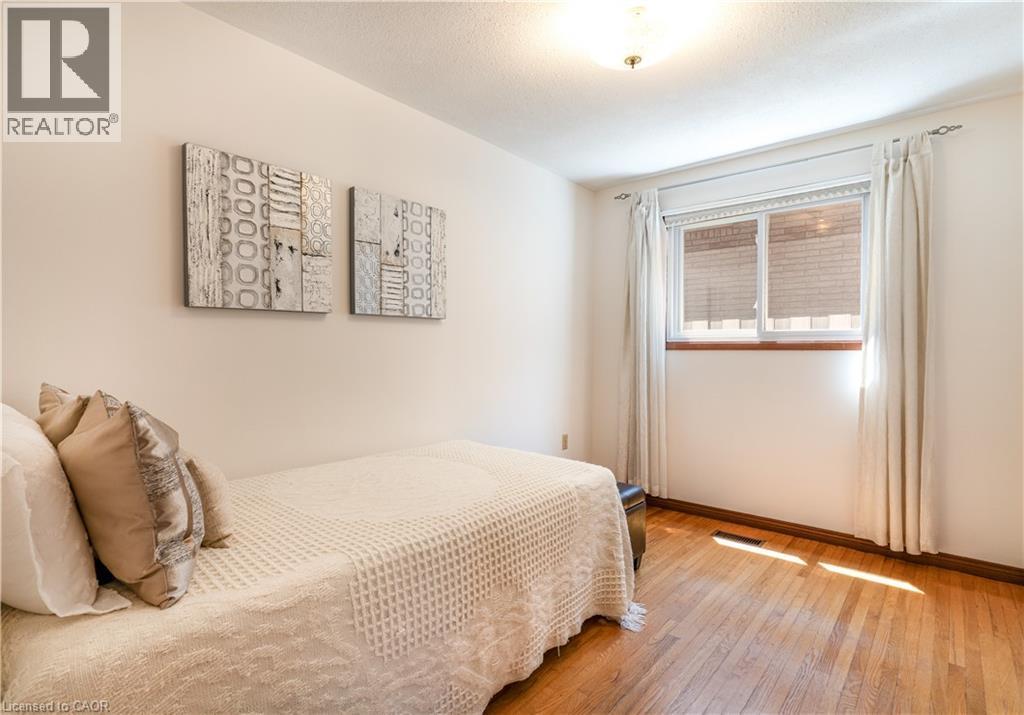 Spacious Bedroom # 4 - 102 Markson Crescent, Hamilton, ON
