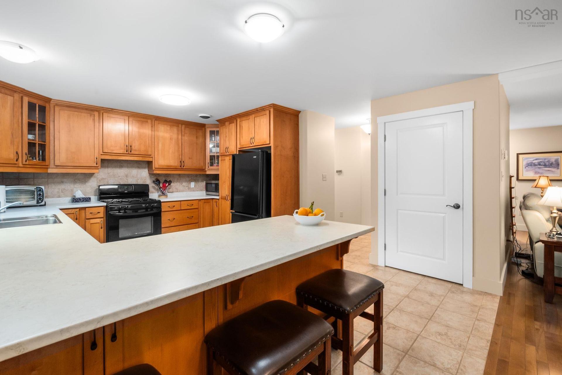 5 Kenley Road, Hubley, NS