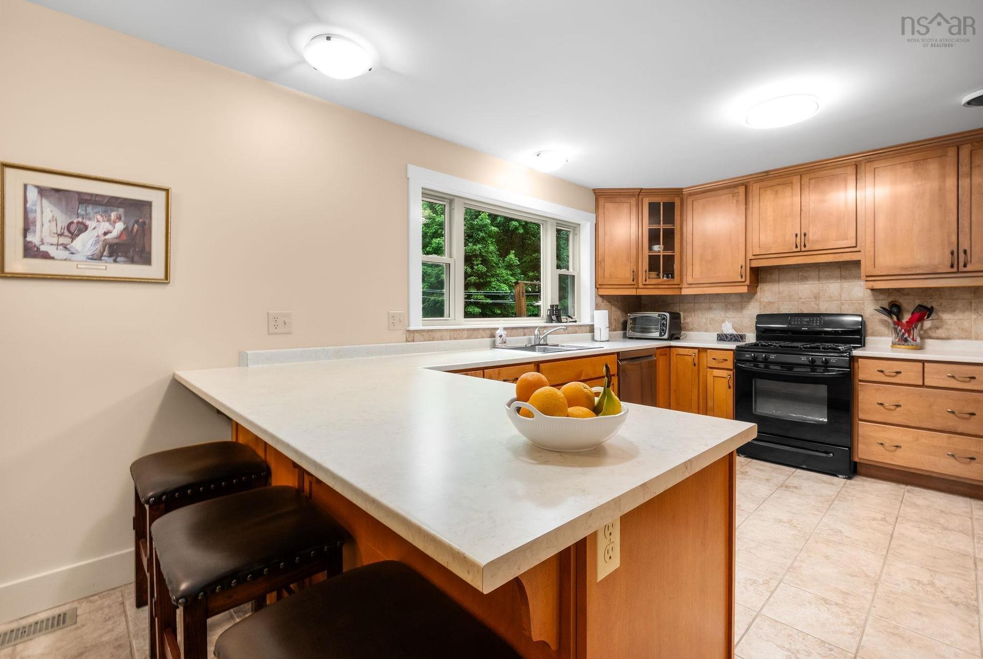 5 Kenley Road, Hubley, NS