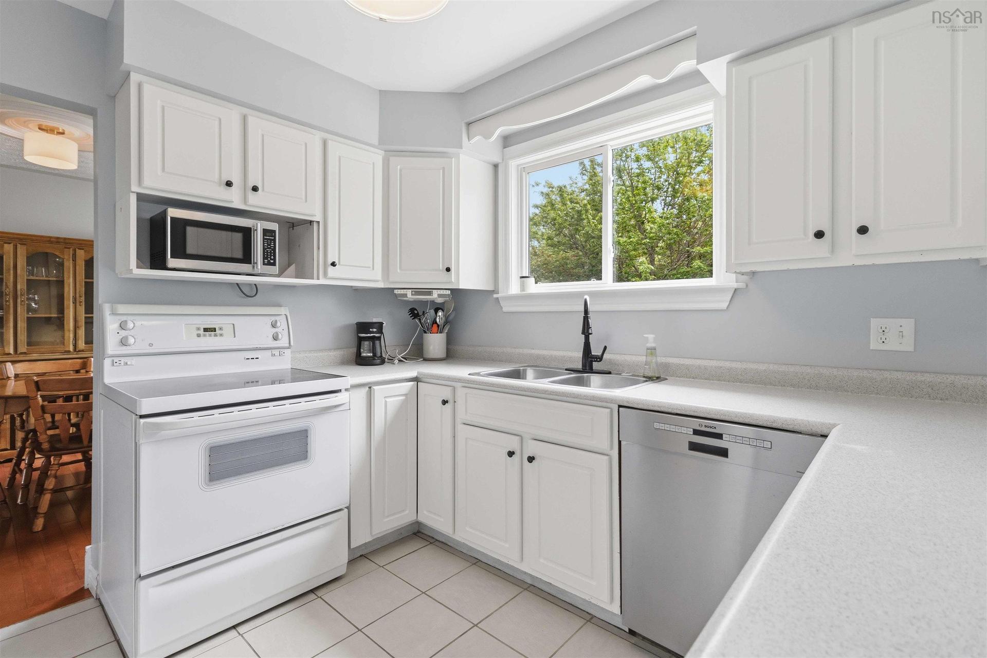 12 Cedar Crescent, Cole Harbour, NS