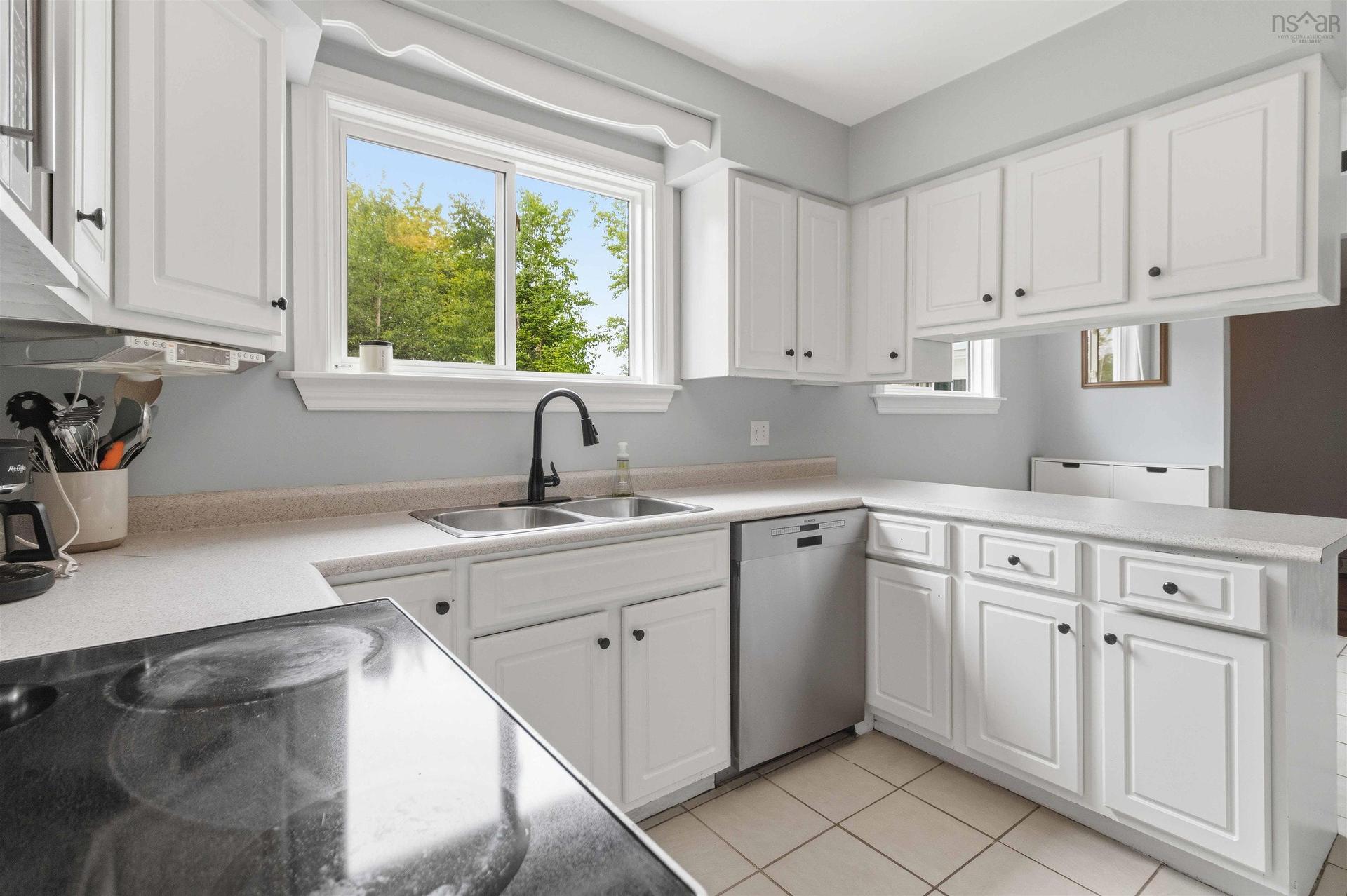 12 Cedar Crescent, Cole Harbour, NS