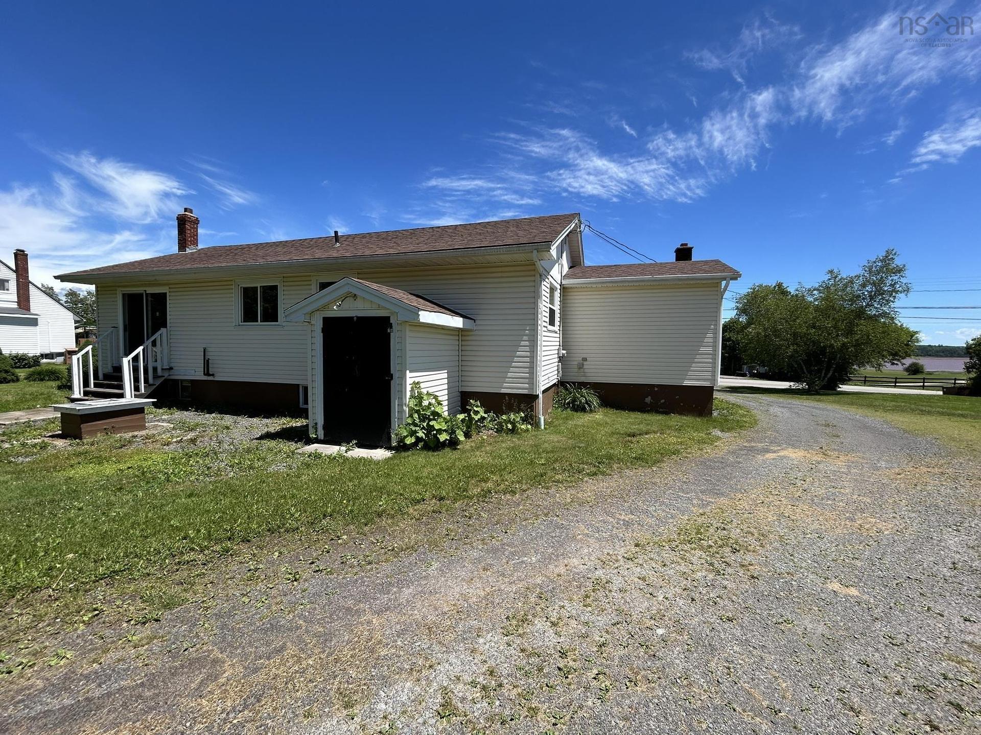 826 1 Highway, Mount Denson, NS - Outdoor