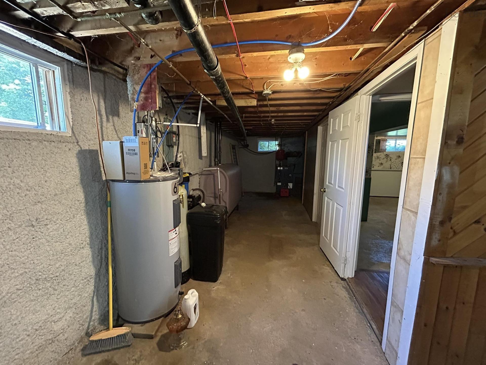 826 1 Highway, Mount Denson, NS - Indoor Photo Showing Basement