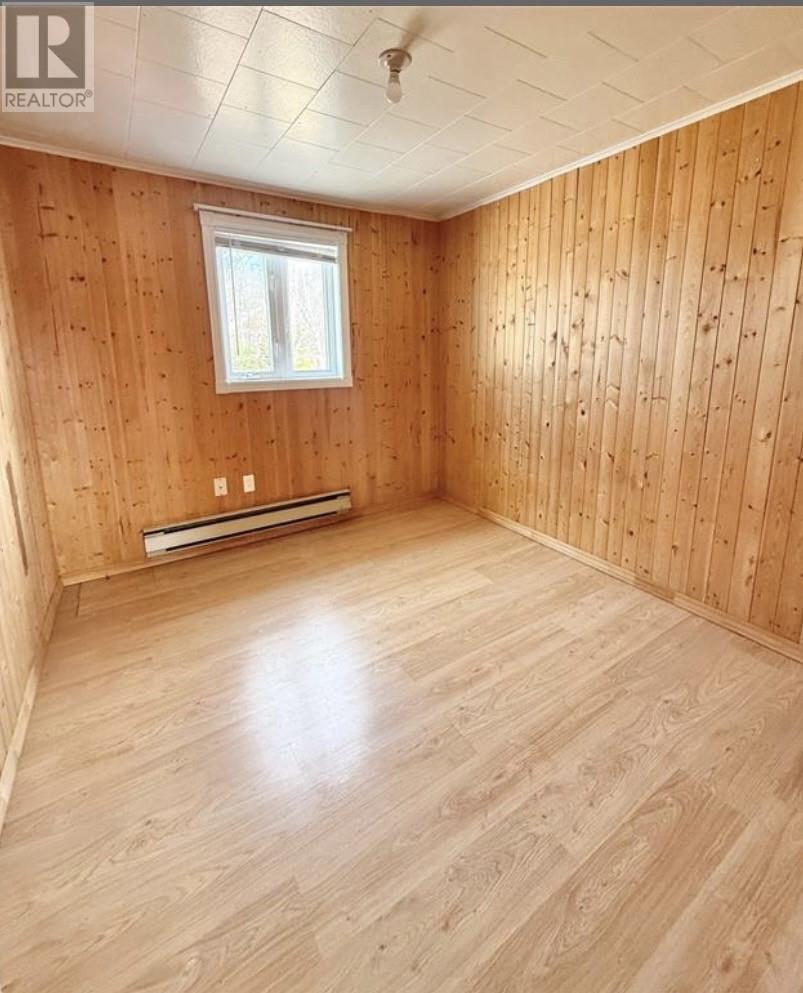 Bedroom - 31 Forest Drive, Lethbridge, NL