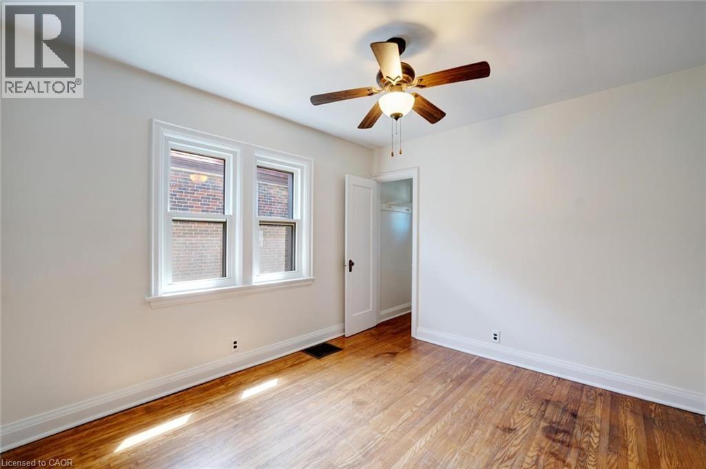 135 Wexford Avenue S, Hamilton, ON