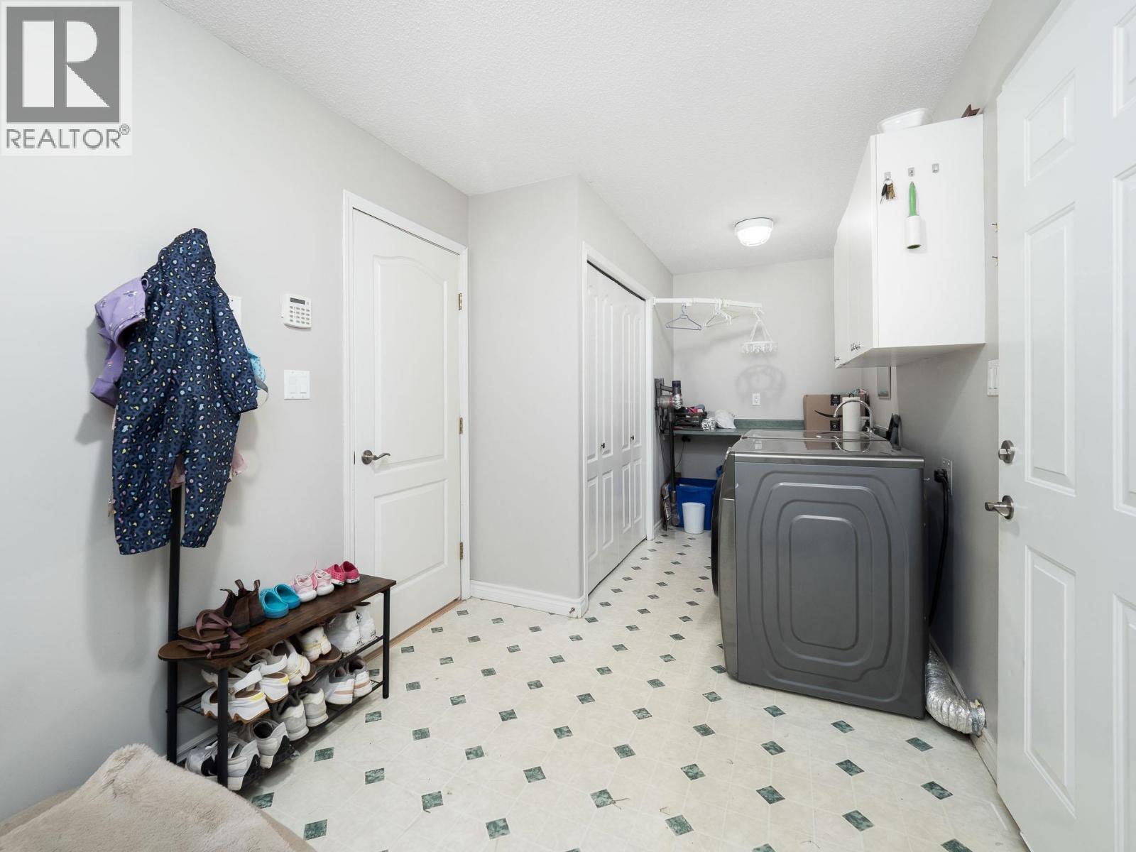 6908 St Frances Place, Prince George, BC