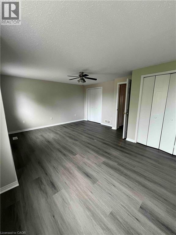 151 Clairfields Drive E Unit# 4, Guelph, ON