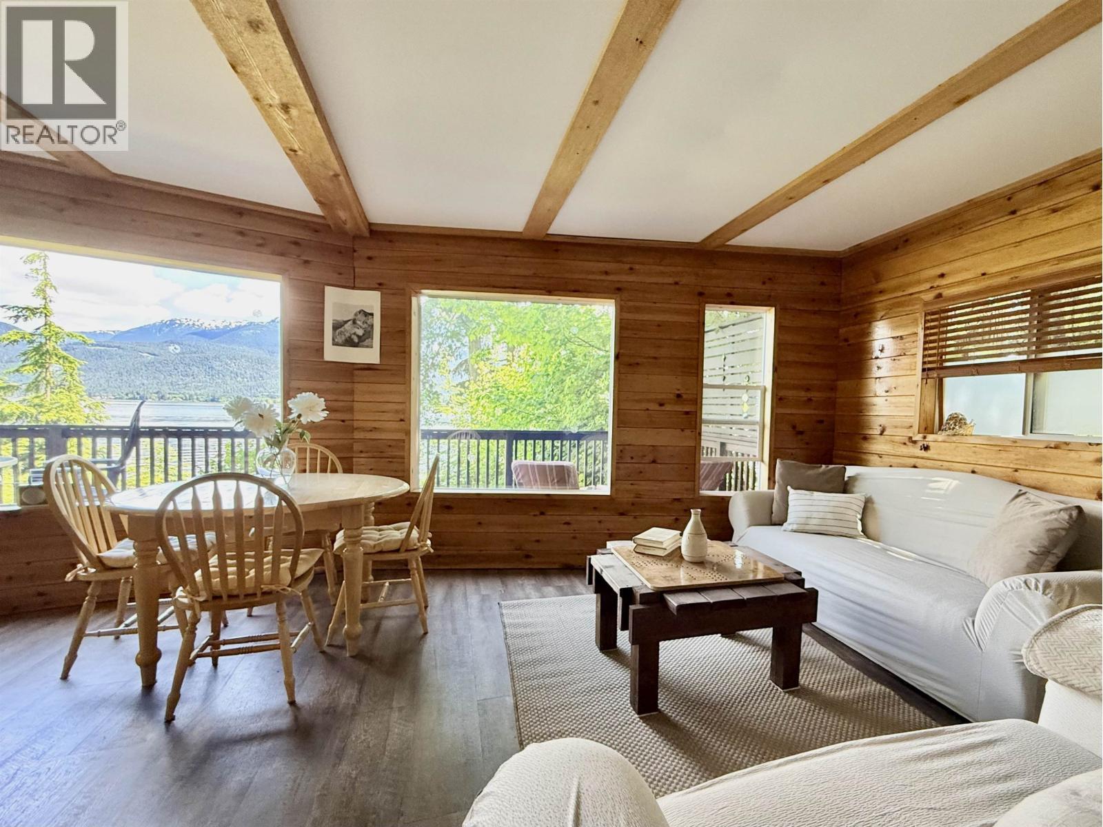 2862 Squirrel Point, Terrace, BC