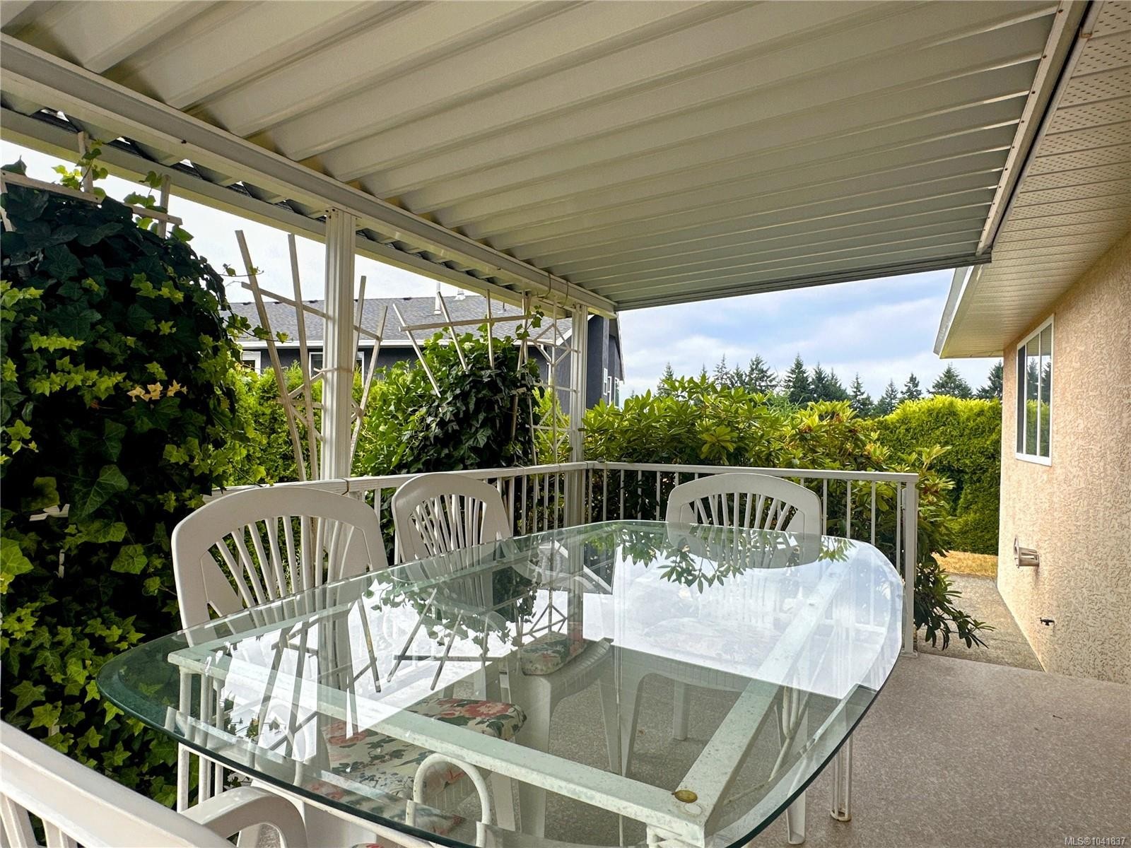5295 Crestview Dr, Nanaimo, BC