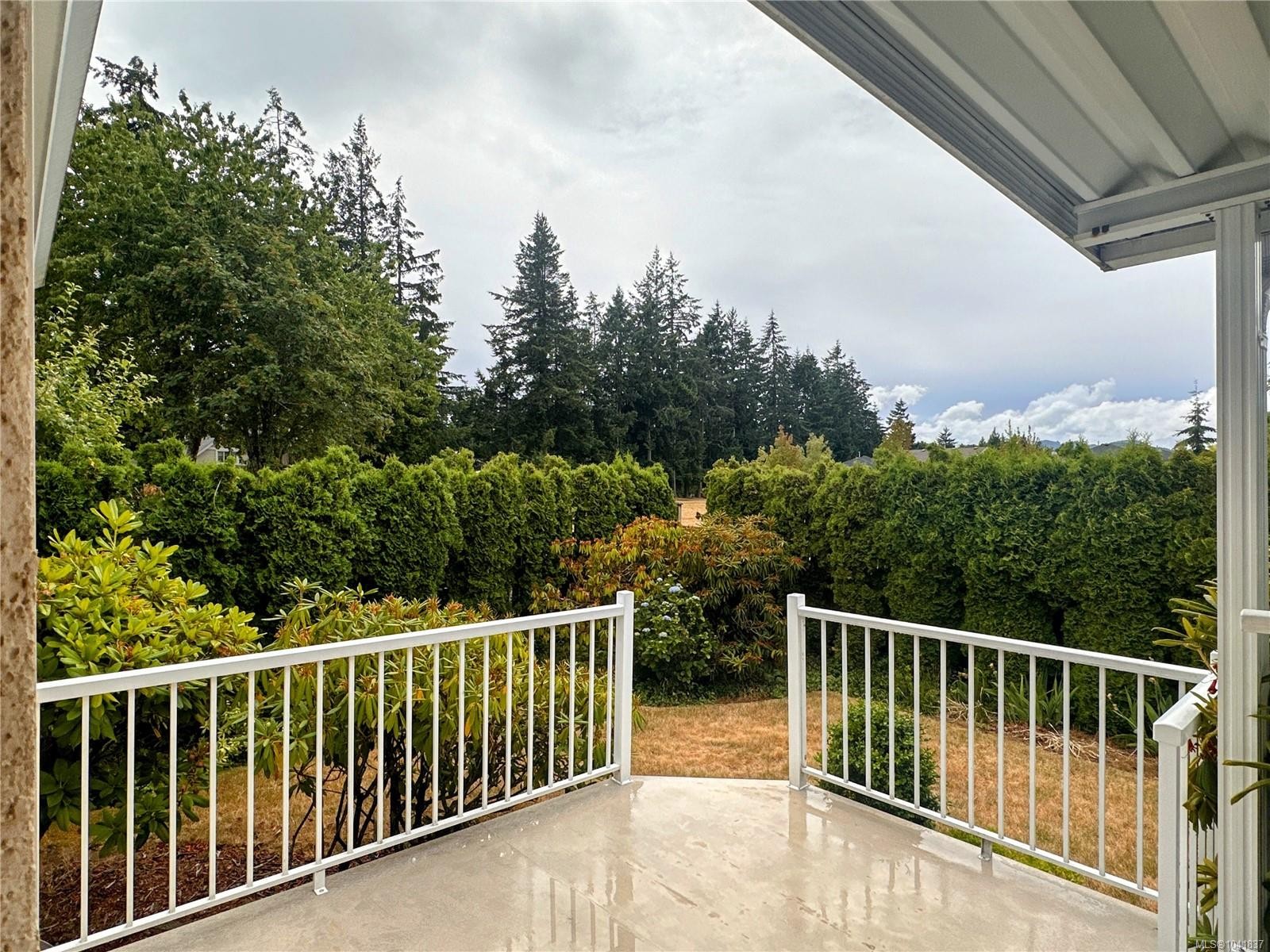 5295 Crestview Dr, Nanaimo, BC
