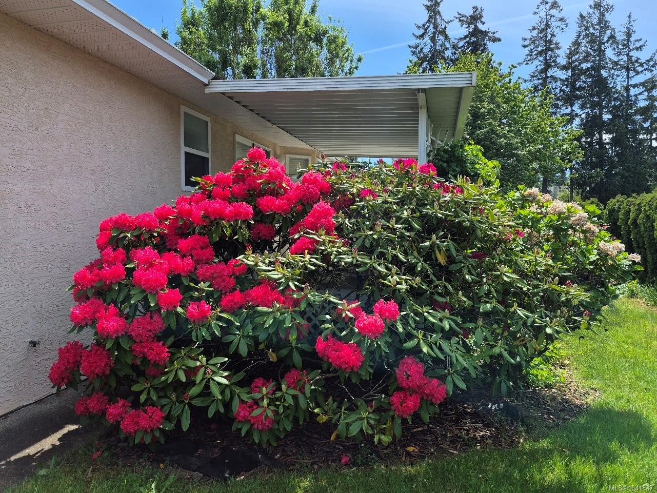 5295 Crestview Dr, Nanaimo, BC