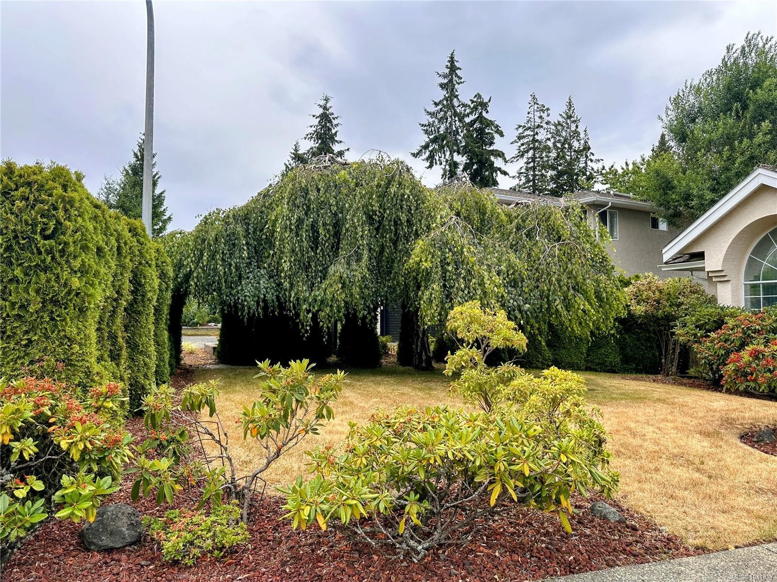 5295 Crestview Dr, Nanaimo, BC