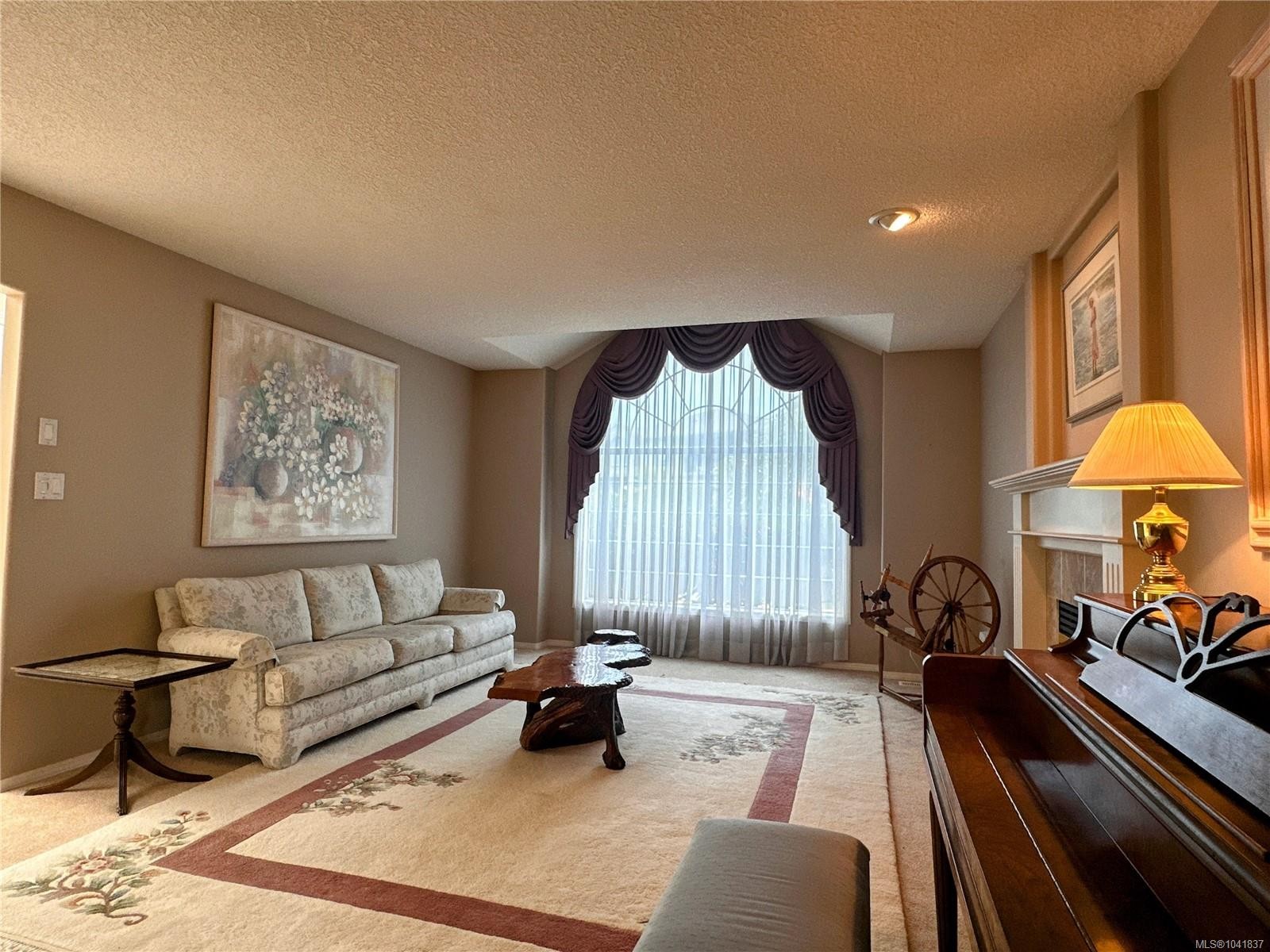 5295 Crestview Dr, Nanaimo, BC