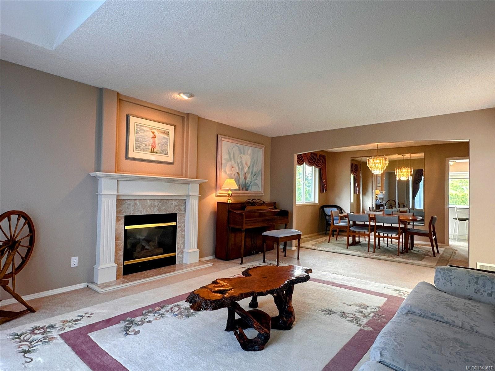 5295 Crestview Dr, Nanaimo, BC