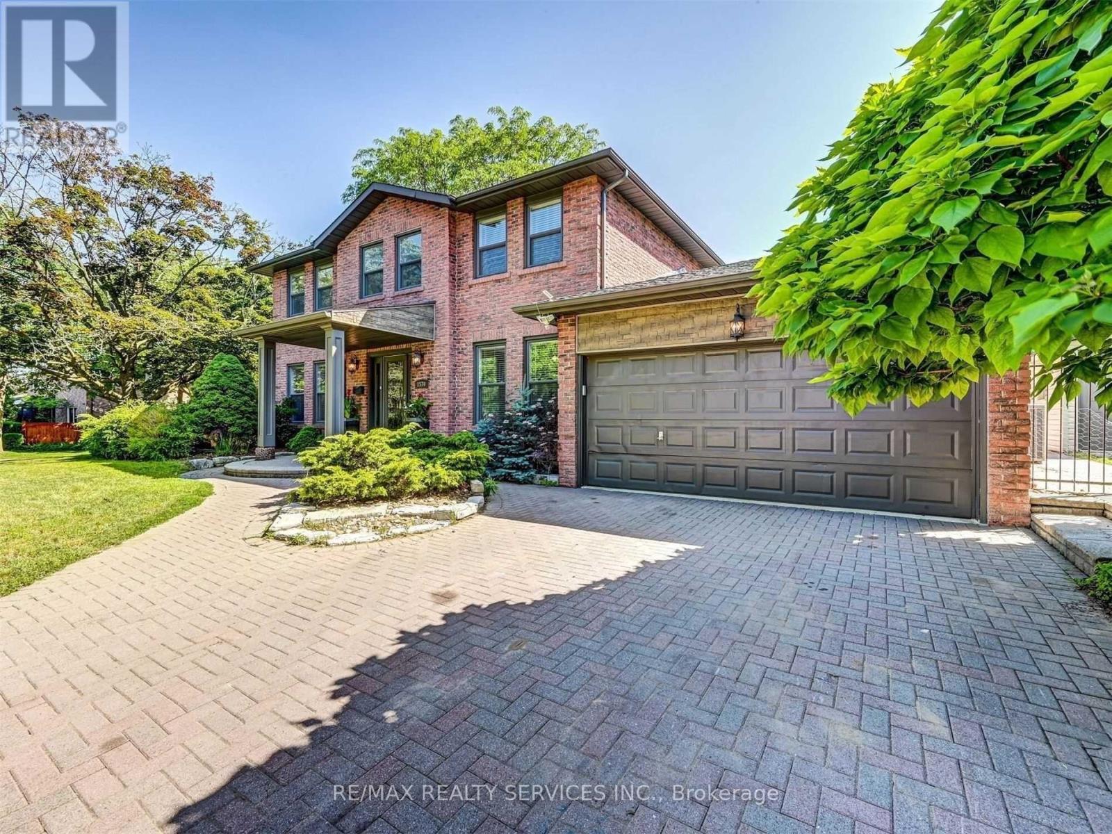 1570 Tipperary Court, Mississauga, ON