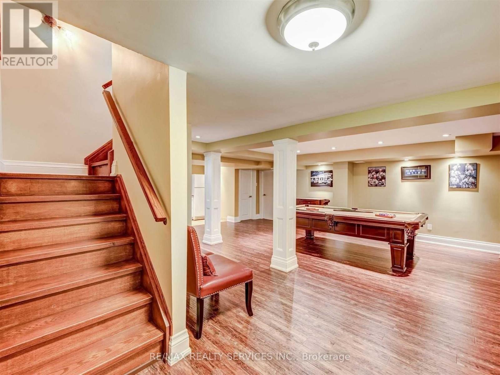 1570 Tipperary Court, Mississauga, ON