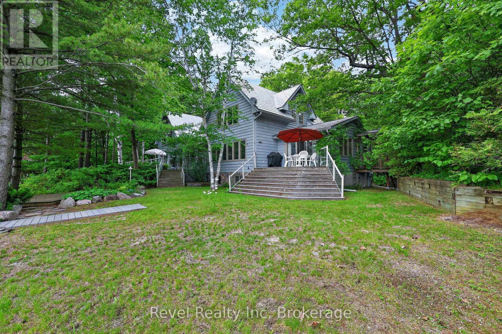 731 Concession 15 W, Tiny, ON