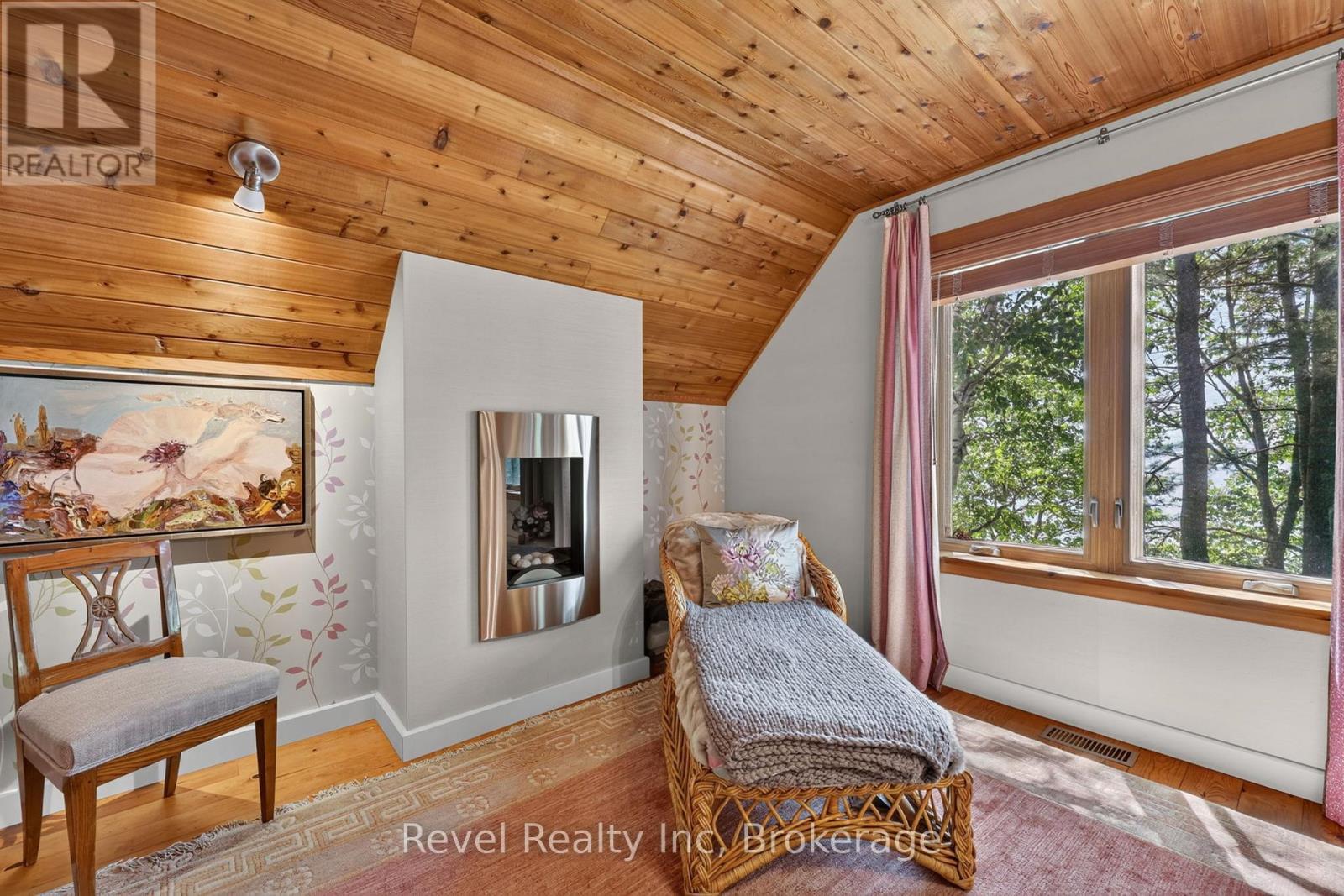731 Concession 15 W, Tiny, ON - Indoor