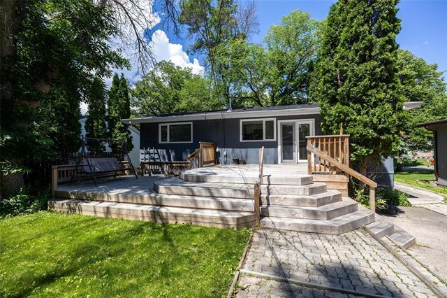 864 Lemay Ave, Winnipeg, MB